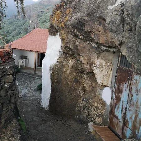La Cueva Refugio Holiday home *